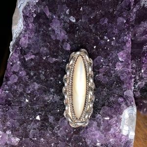 925 sterling mother of pearl ring w/ chain link